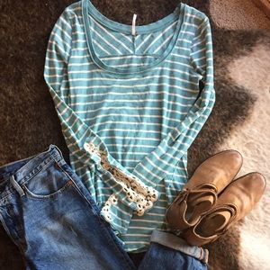 Free People Turquoise striped Henley Small EUC